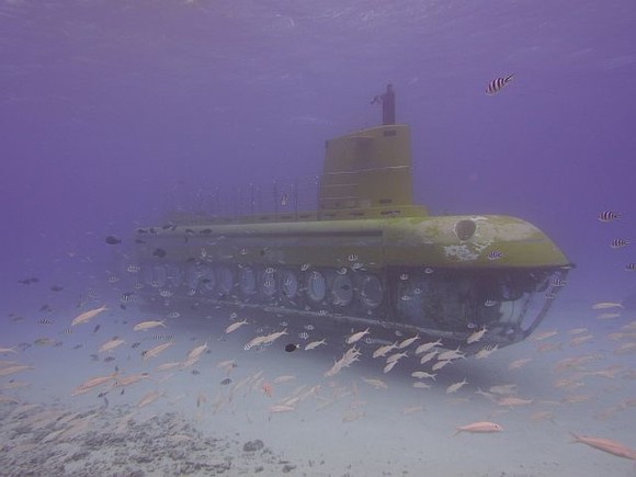 潜水艦！
