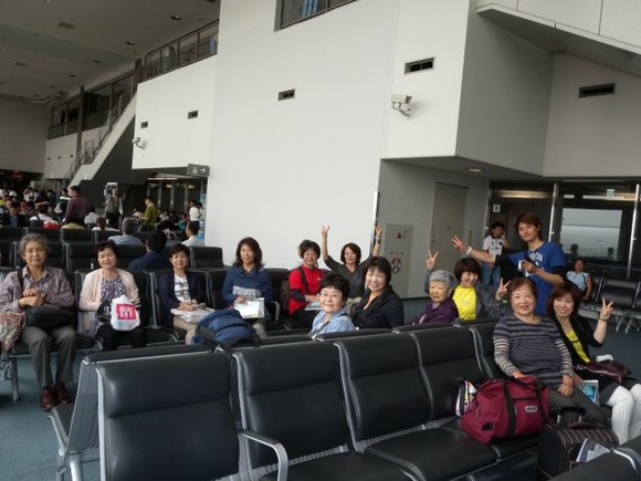 成田空港にて