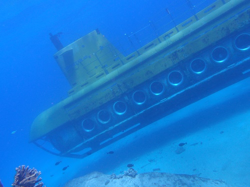 潜水艇はデカかった