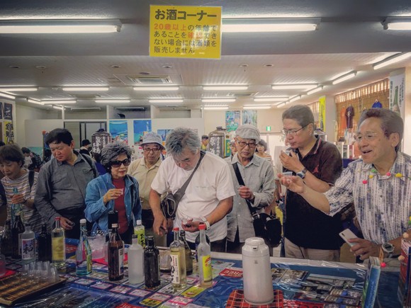 試飲コーナーを占領(笑)