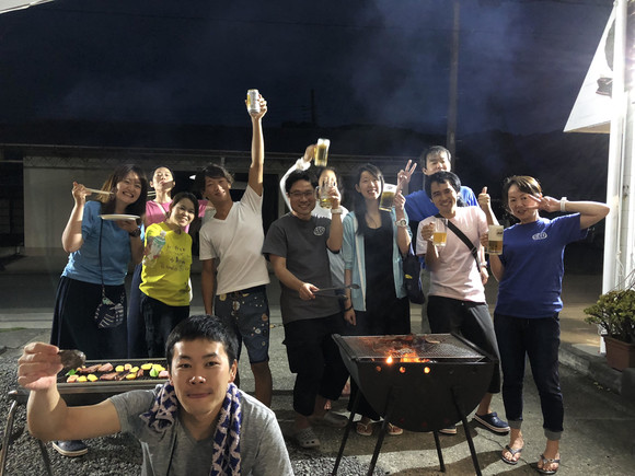 夜はBBQで呑みー♪