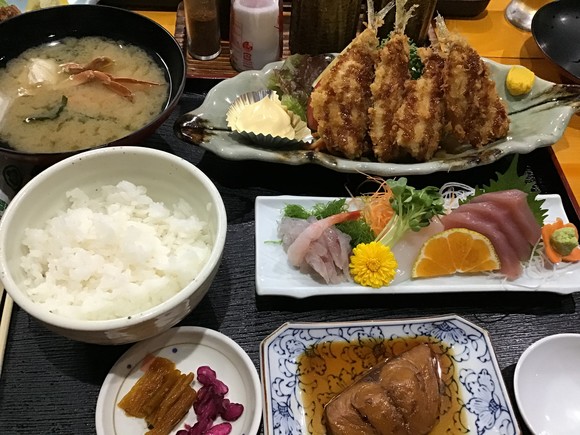 アジフライ定食美味しかったな〜