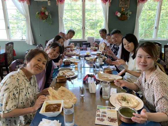 最後はカレーを食べてしめました