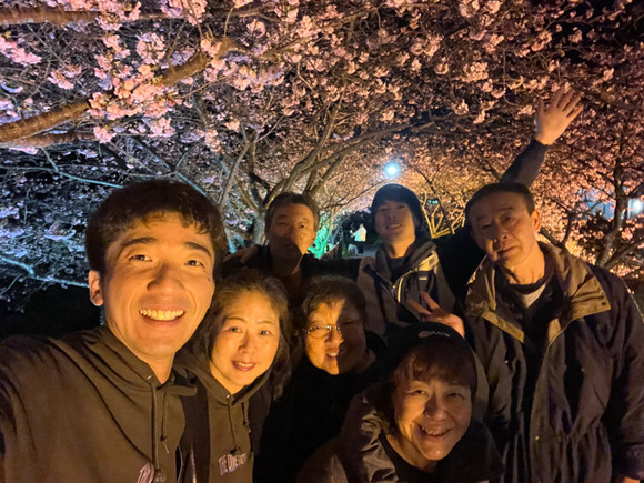 夜桜最高でした！！
