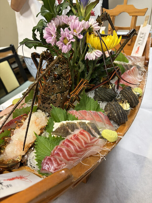 初日は船盛
